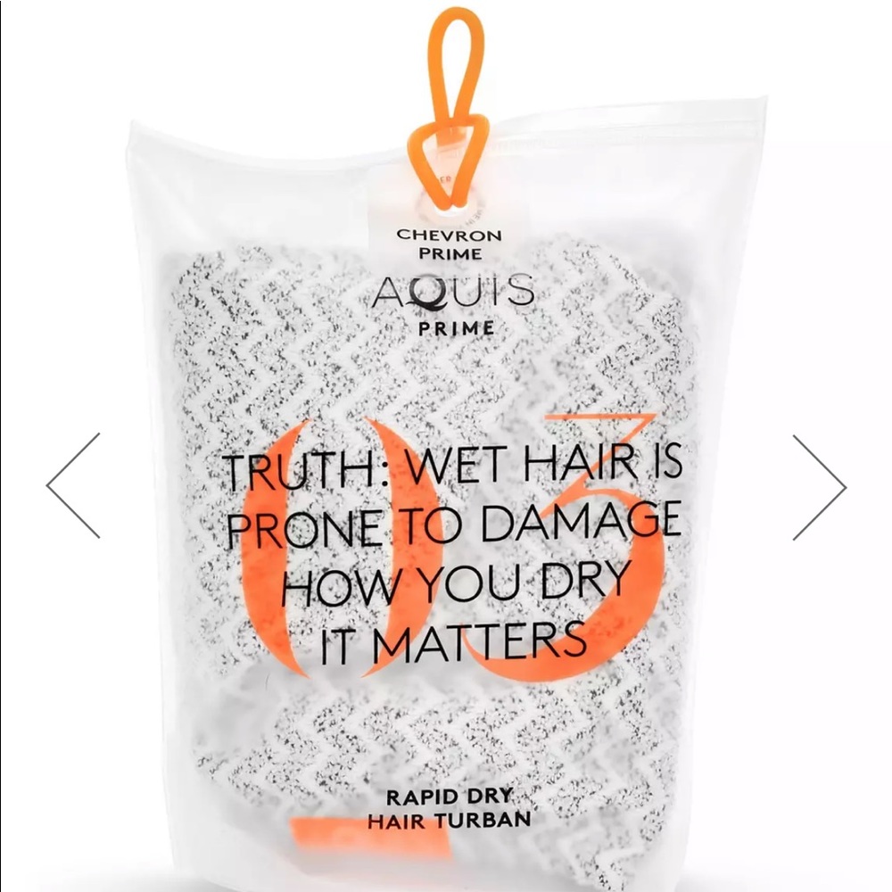 Aquis Rapid Dry Hair Towel Wrap - White/Gray